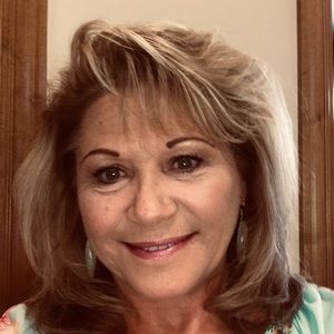 Meet your Posher, Catherine